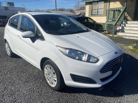 2017 Ford Fiesta S