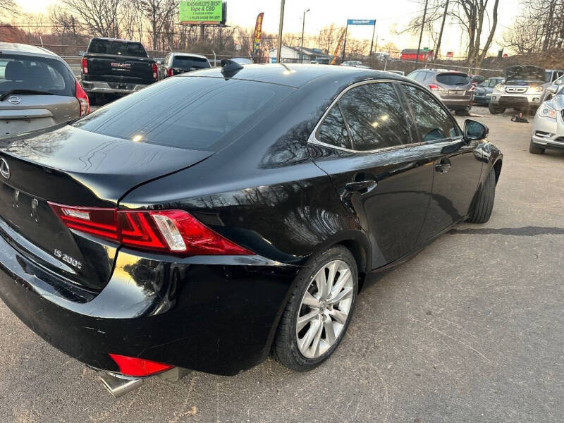 2016 Lexus IS 200t