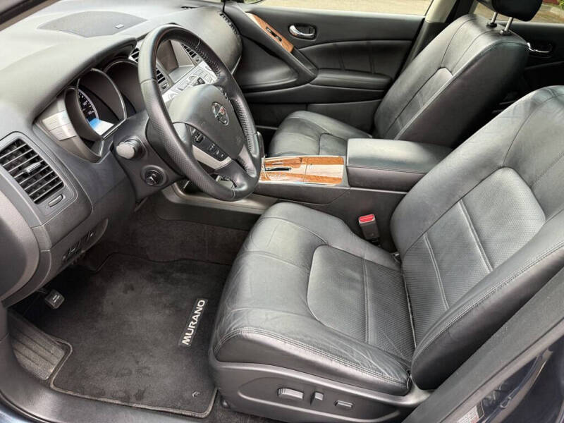 2012 Nissan Murano LE