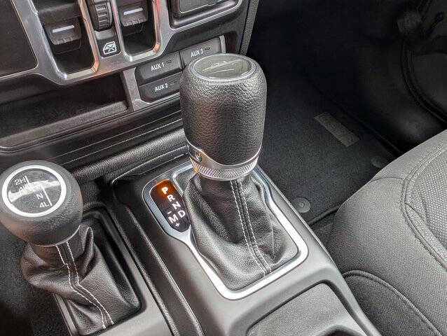 2023 Jeep Gladiator Overland