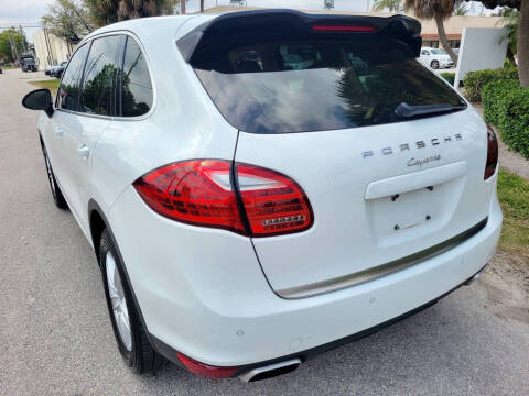 2012 Porsche Cayenne Tiptronic
