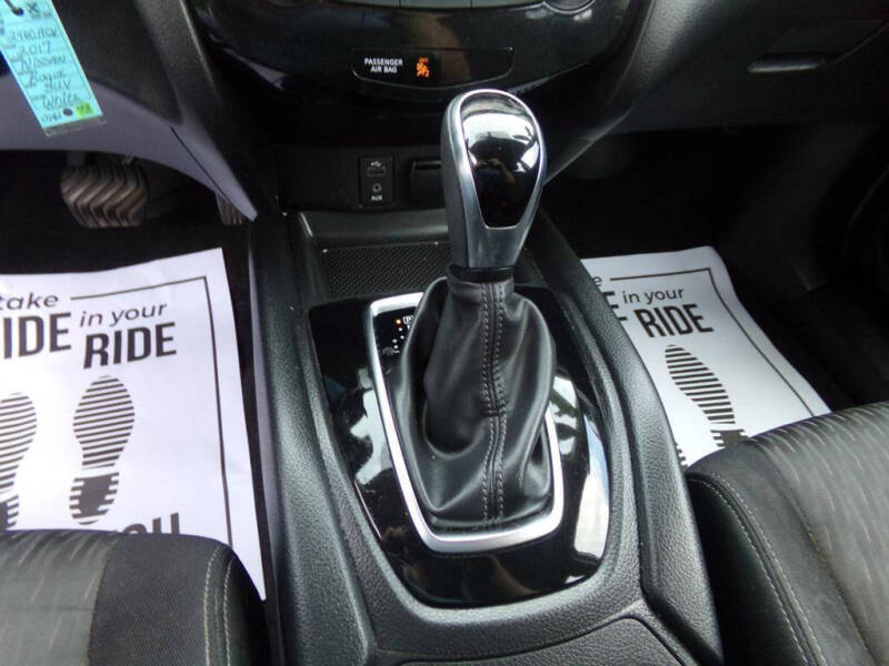 2017 Nissan Rogue