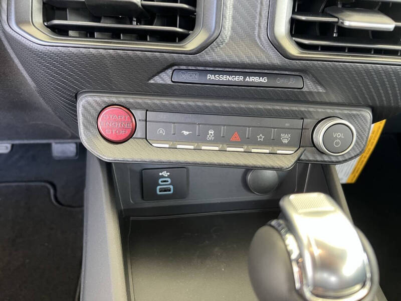 2025 Ford Mustang EcoBoost