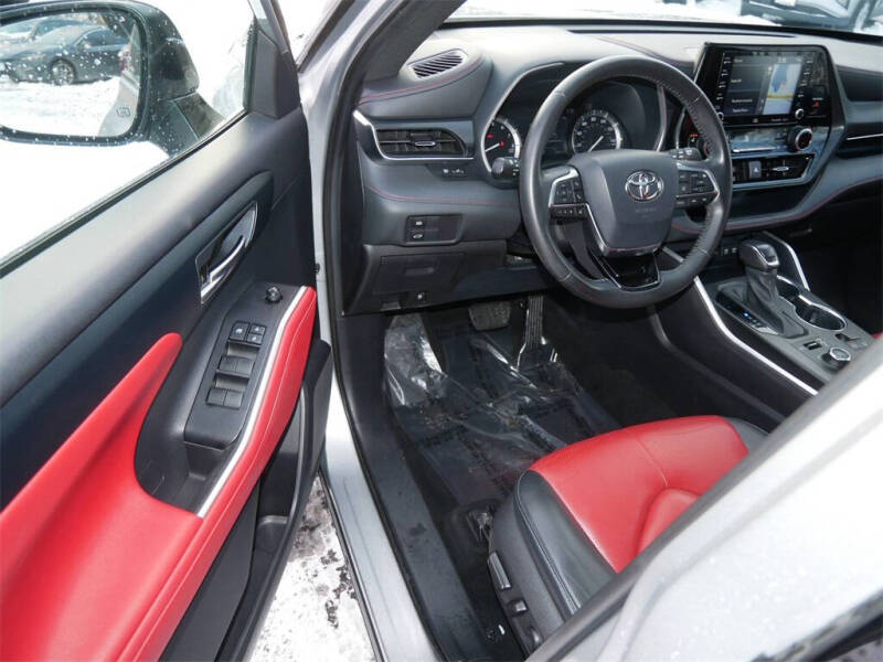 2021 Toyota Highlander XSE