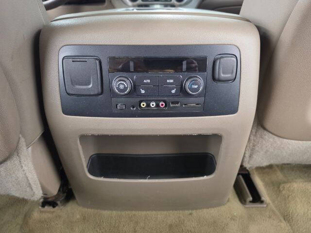 2015 GMC Yukon XL SLT