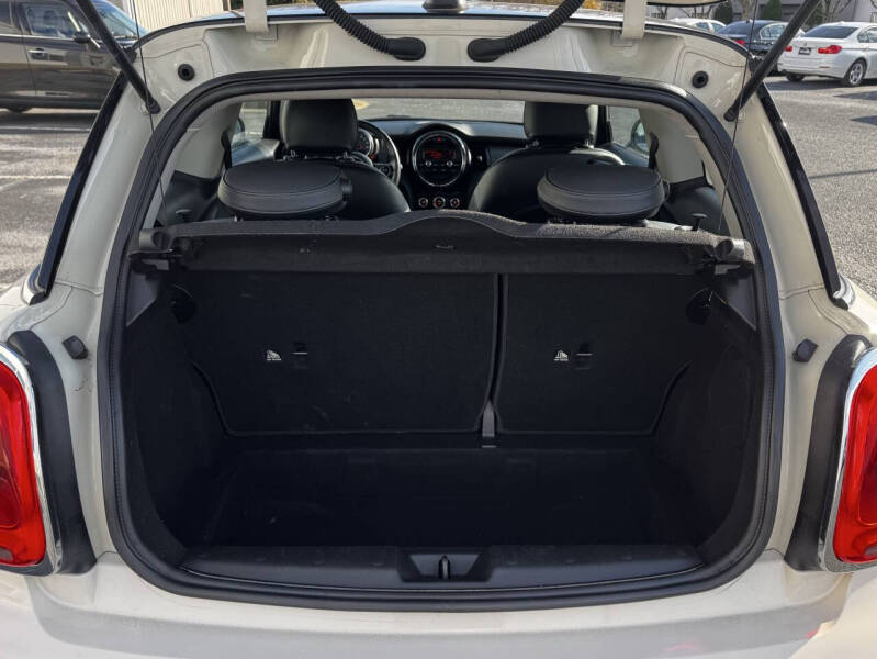 2016 MINI Hardtop 2 Door Cooper