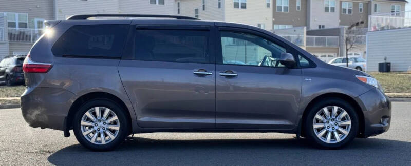 2017 Toyota Sienna