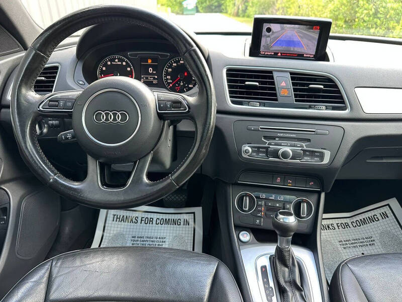2017 Audi Q3 2.0T Premium
