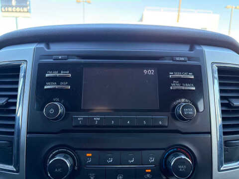 2018 Nissan Titan SV