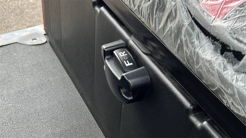 2023 Bintelli Beyond 4PR Lifted