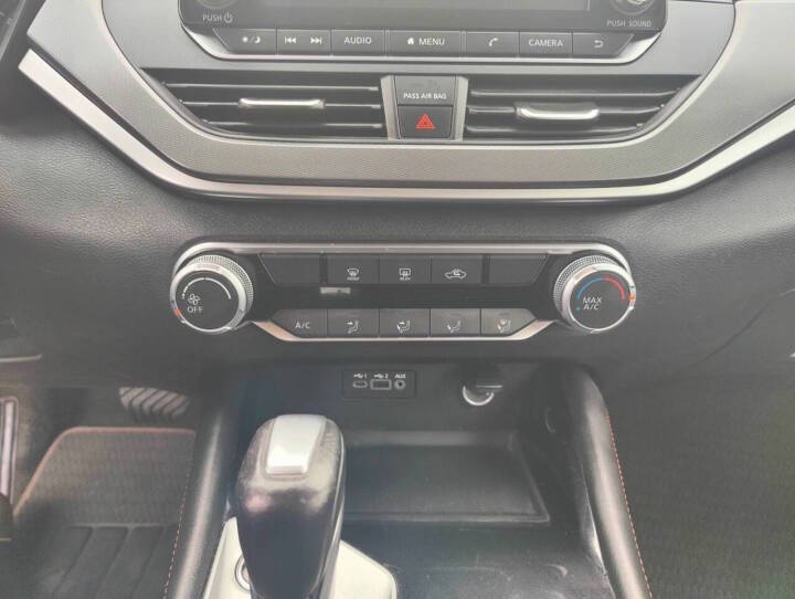 2024 Nissan Altima 2.5 SR