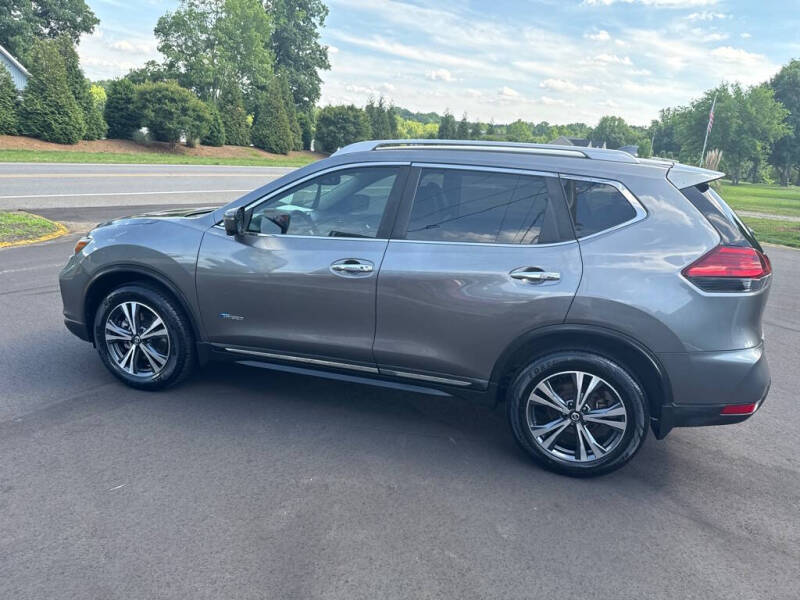 2017 Nissan Rogue Hybrid