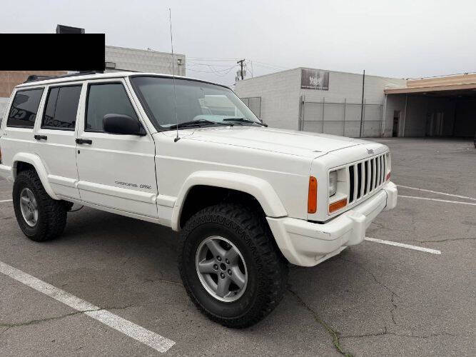 2000 Jeep Cherokee