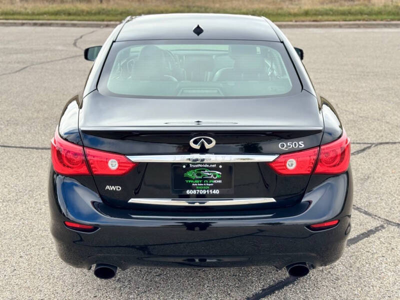 2017 Infiniti Q50 3.0T Signature Edition