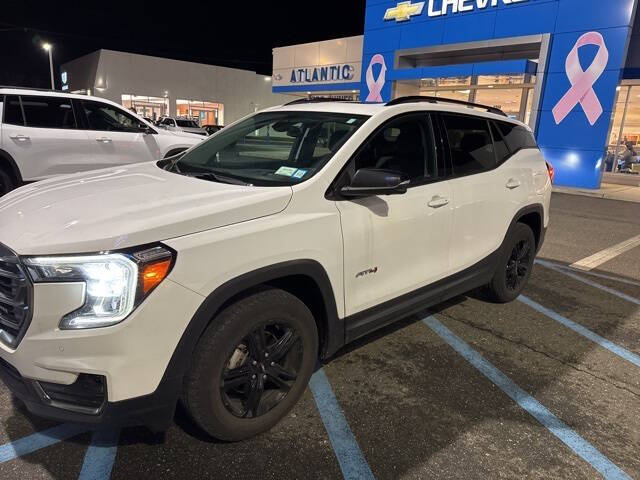 2022 GMC Terrain AT4