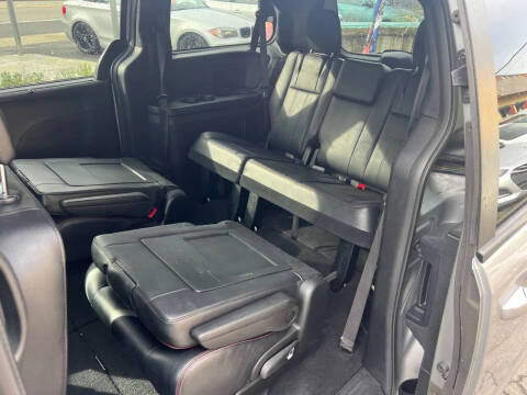 2018 Dodge Grand Caravan GT