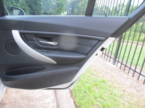 2013 BMW 3 Series 328i