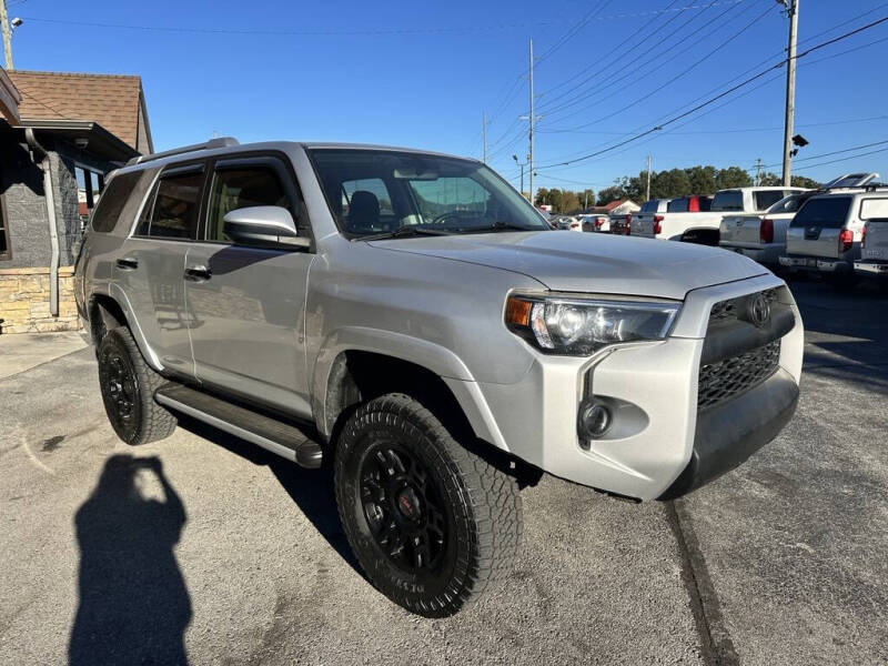 2017 Toyota 4Runner SR5