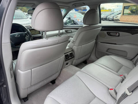2007 Lexus LS 460