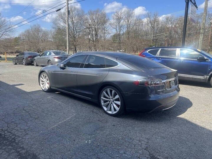 2015 Tesla Model S 85D
