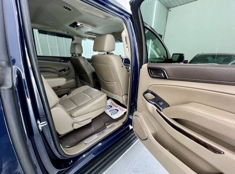 2017 GMC Yukon XL SLT