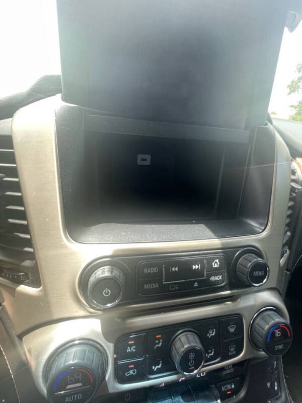 2017 GMC Yukon Denali