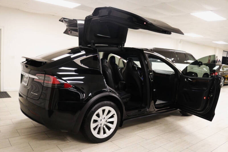 2020 Tesla Model X Long Range