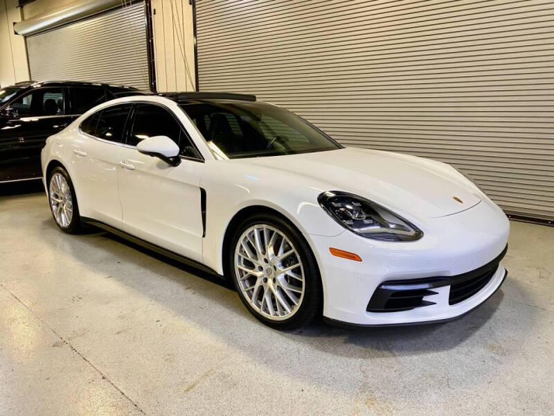 2018 Porsche Panamera