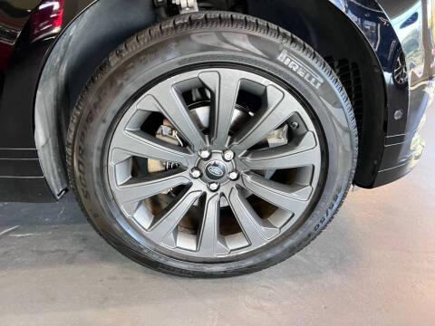 2019 Land Rover Range Rover Velar P250 R-Dynamic SE