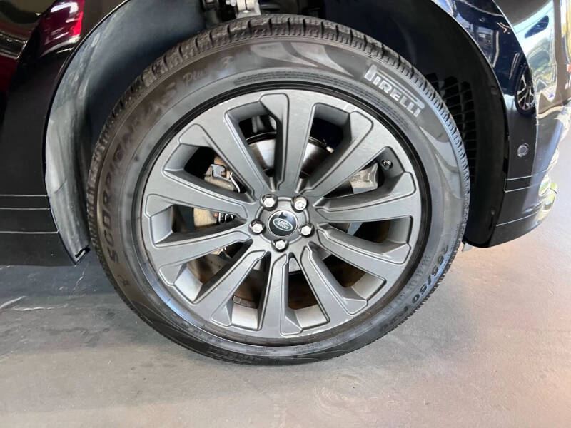 2019 Land Rover Range Rover Velar P250 R-Dynamic SE