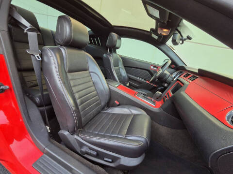 2013 Ford Mustang V6 Premium