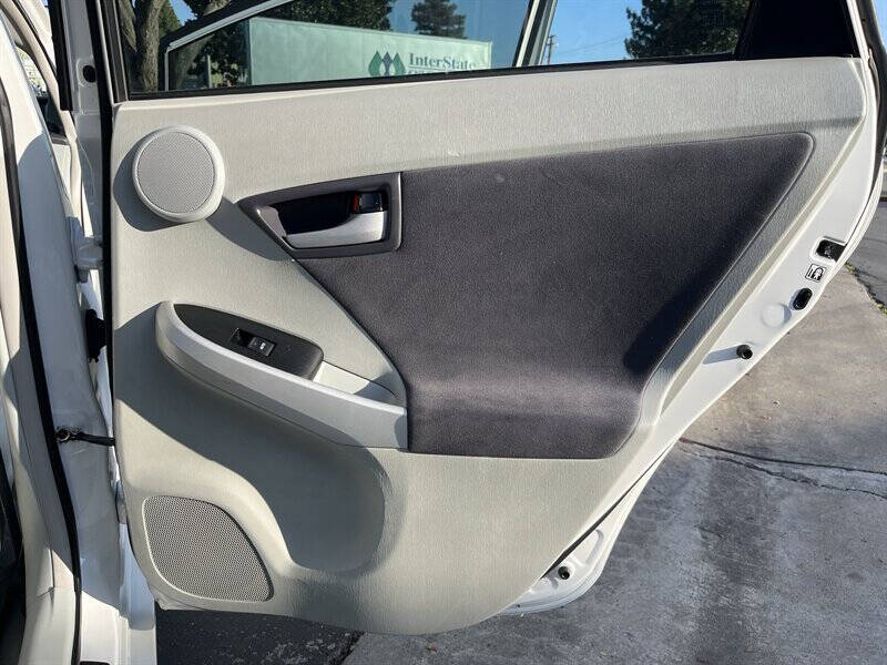 2011 Toyota Prius One