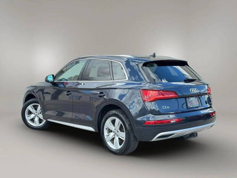 2019 Audi Q5 quattro Prestige 45 TFSI