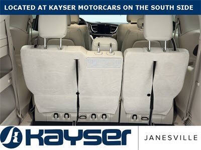 2017 Chrysler Pacifica Touring