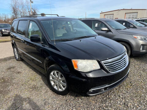 2014 Chrysler Town and Country for sale at Hicks Auto Sales in West Monroe LA