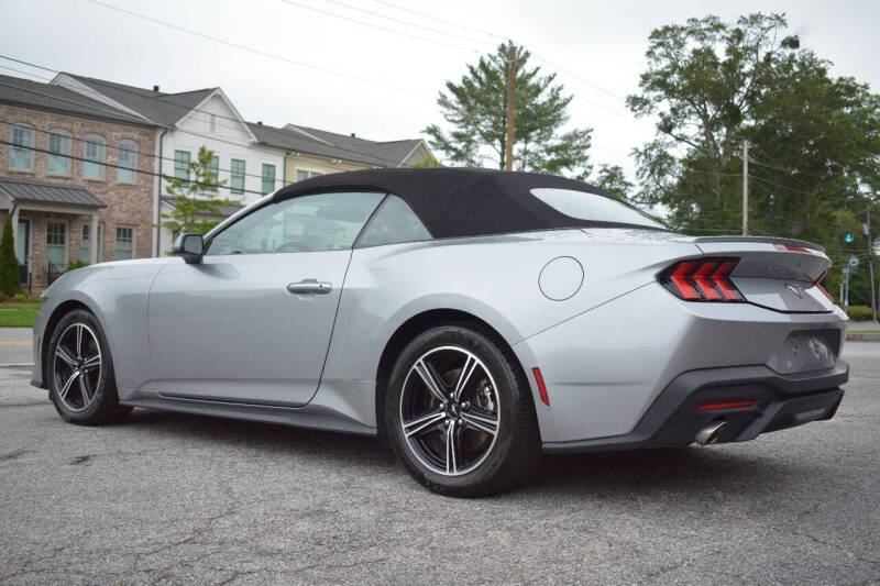 2024 Ford Mustang EcoBoost