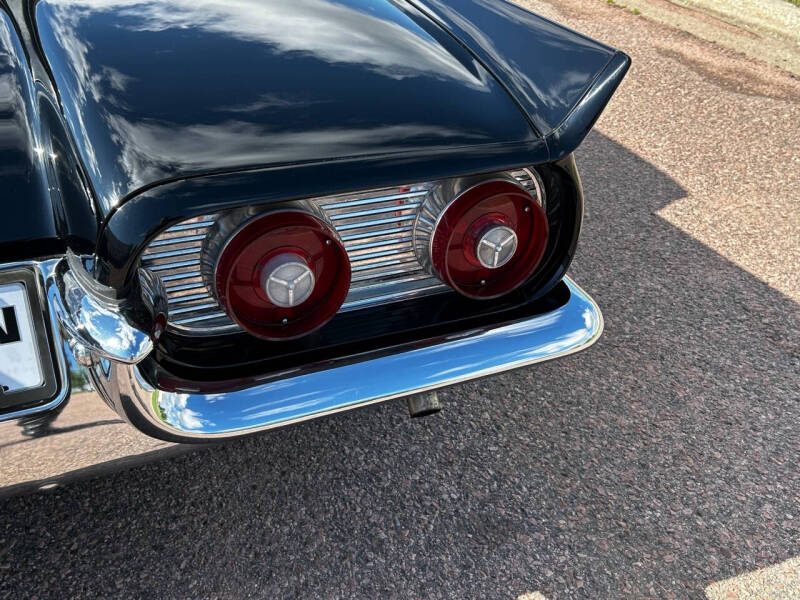 1959 Ford Thunderbird