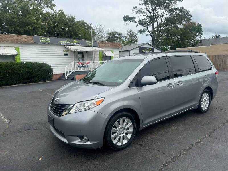 2011 Toyota Sienna Limited - Image 1