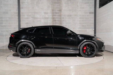 2023 Lamborghini Urus Performante
