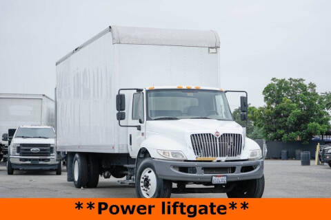 2018 International DuraStar 4300