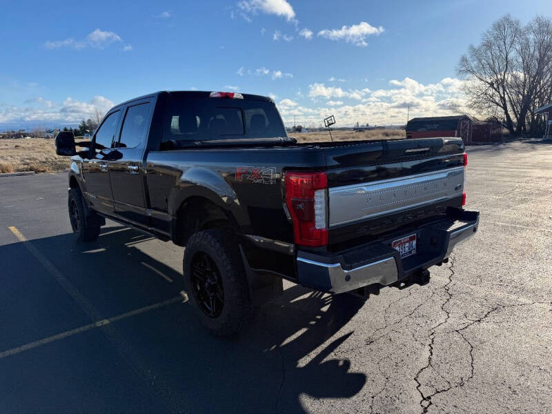 2017 Ford F-350 Super Duty Platinum