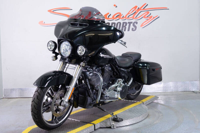 2017 Harley-Davidson Street Glide Special