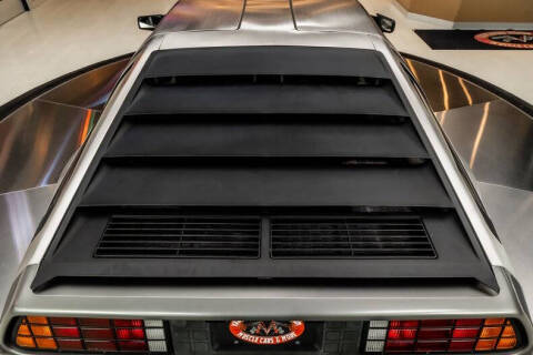 1981 DeLorean DMC-12