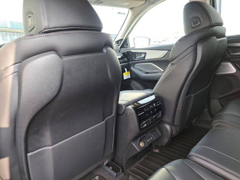 2026 Acura MDX w/Tech