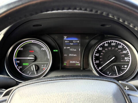 2023 Toyota Camry Hybrid SE