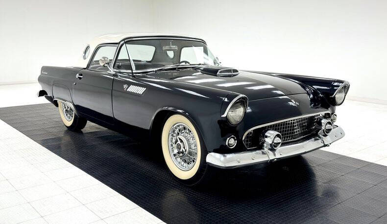 1955 Ford Thunderbird