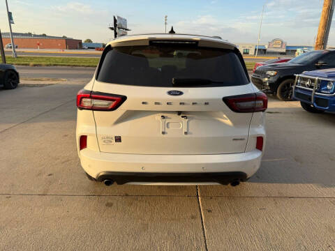 2023 Ford Escape ST-Line