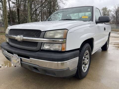 2005 Chevrolet Silverado 1500 for sale at Luxury Auto Sales LLC in High Point NC