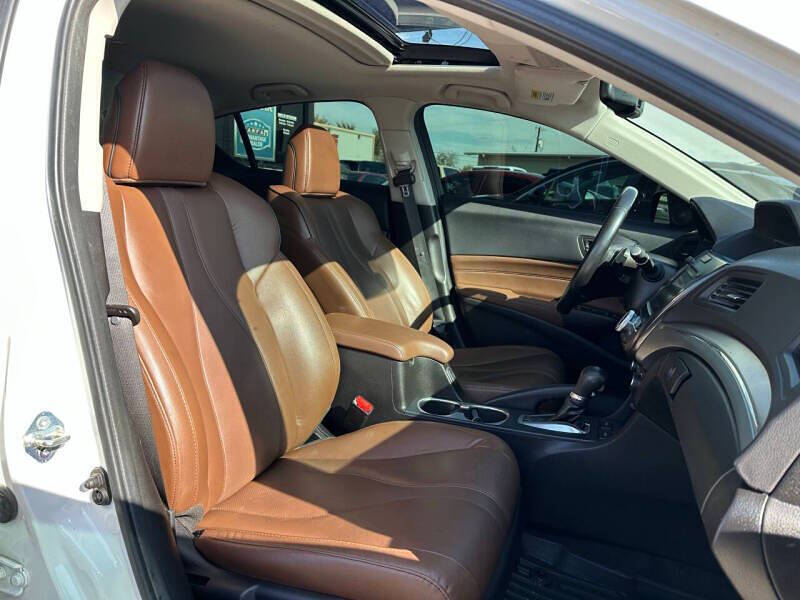 2020 Acura ILX w/Tech