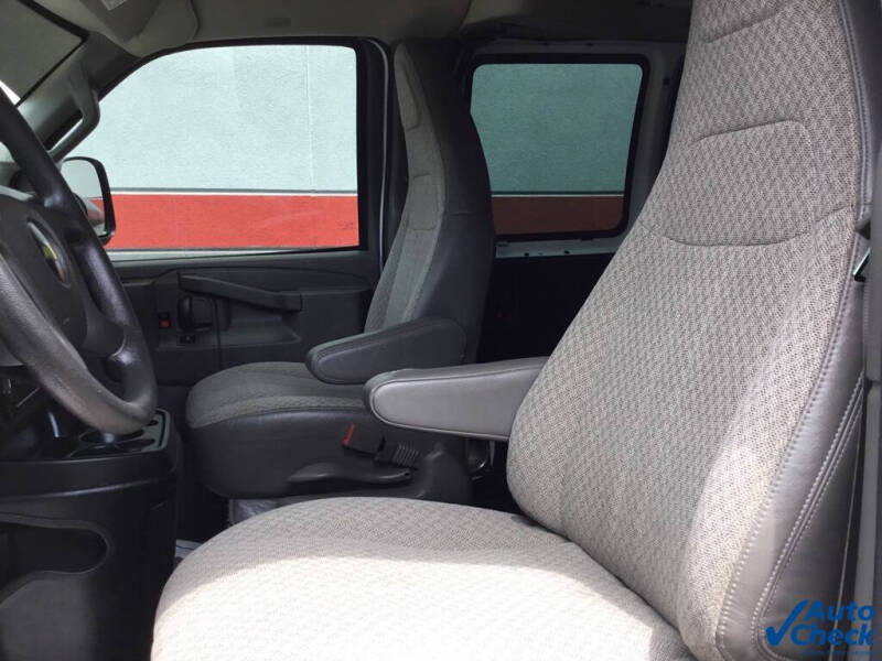 2017 Chevrolet Express 3500